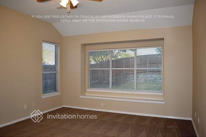 Building Photo - 6594 Scottsdale Wy