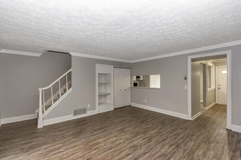 Building Photo - 1703 Napa Valley Ct SE