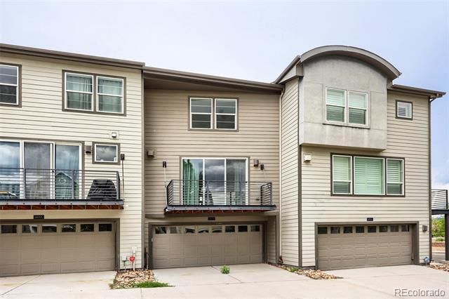 Building Photo - 2600 Meadows Blvd