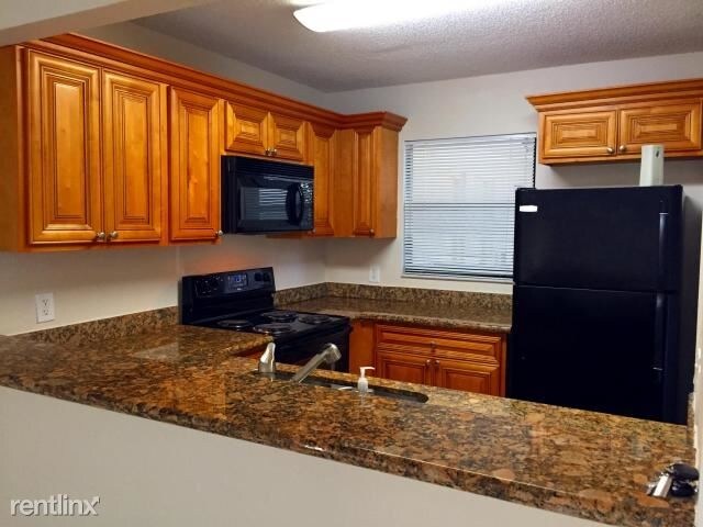 Building Photo - 2 br, 2 bath  - Palm Beach Grande Condo