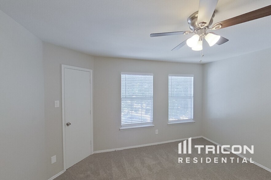 Building Photo - 5646 Hunters Bend Ln