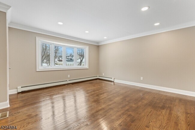 Building Photo - 26 Genevieve Ave