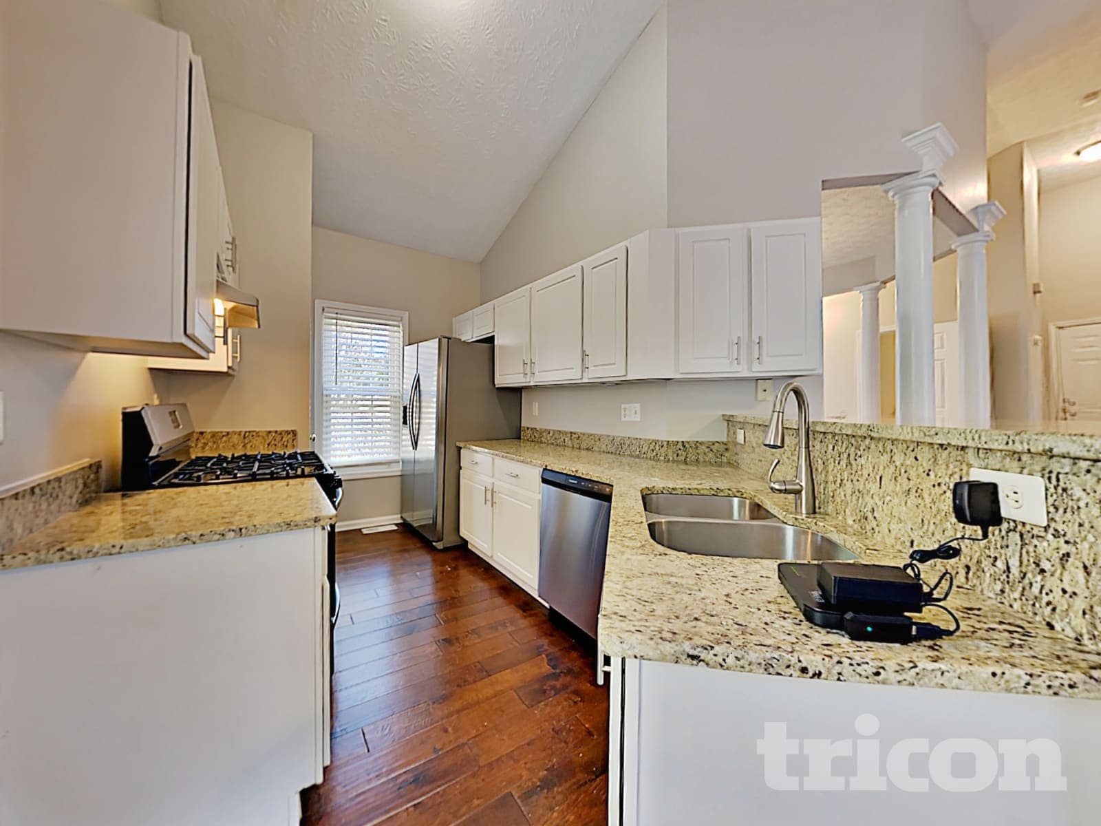 Building Photo - 806 Board Walk Ct