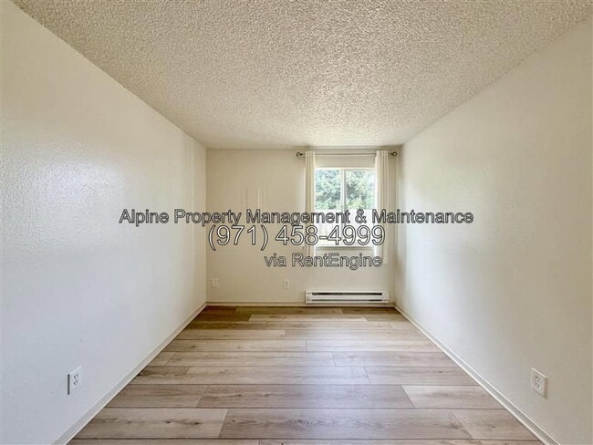 Building Photo - 6457 SW 192nd Ave