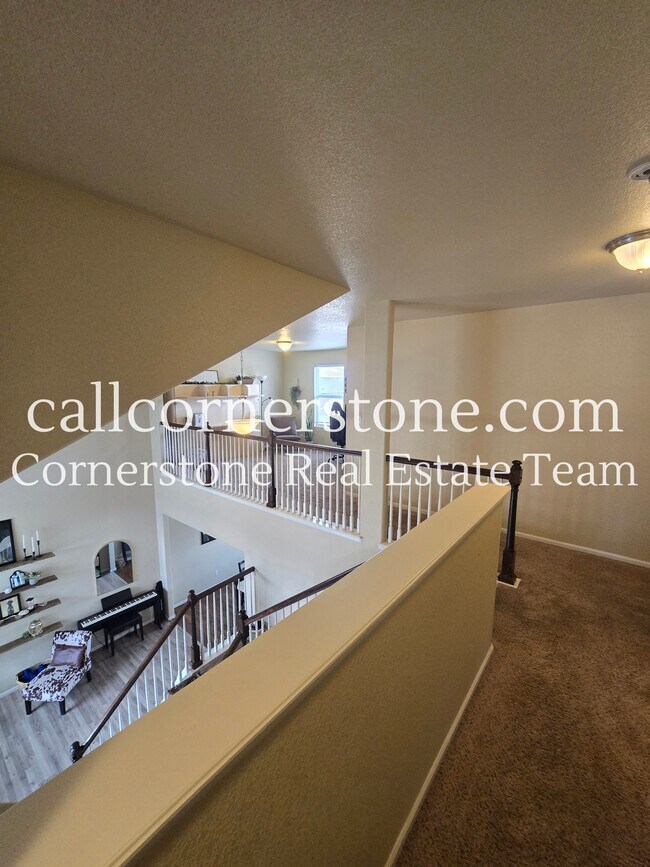 Building Photo - 8366 Hardwood Cir