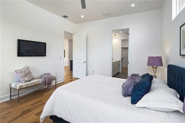 Building Photo - 6321 Keegans Dr