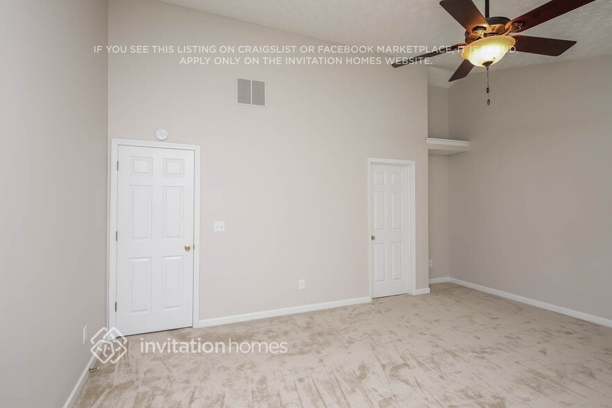 Building Photo - 2010 Charleston Oak Cir