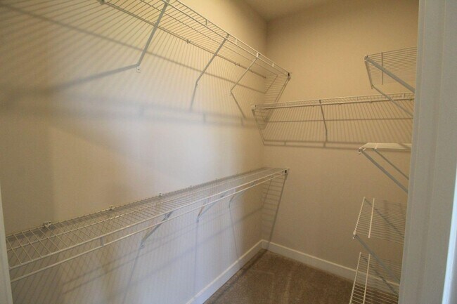 Building Photo - 4489 Drysdale St