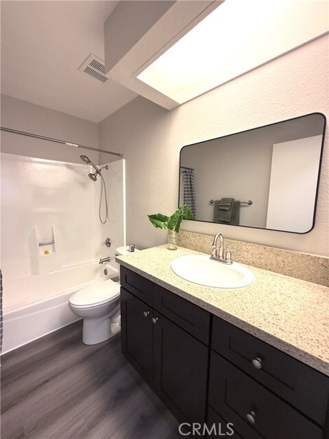 Building Photo - 2664 Bernardo Cir