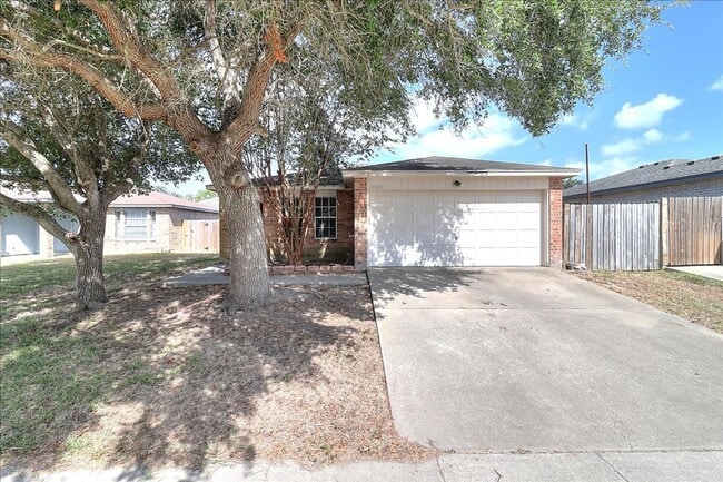 Building Photo - 7833 Wolverine Dr