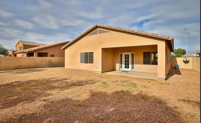 Building Photo - Coming Soon: Beautiful 3BR/2BA Home with Open Floor Plan