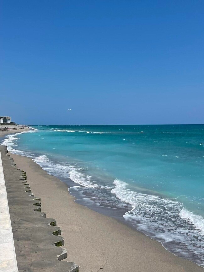 Building Photo - 505 Ocean Dunes Cir