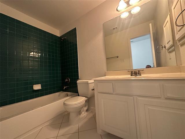 Building Photo - 2403 Cotillion Dr