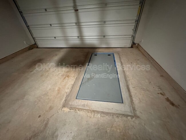 Building Photo - 2748 Alice Dr