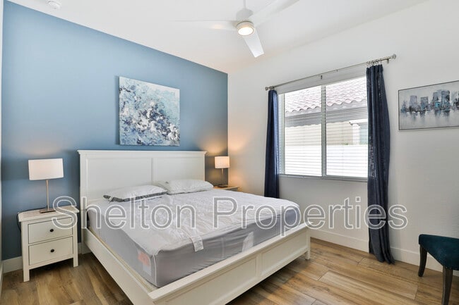 Building Photo - 21687 E Arroyo Verde Dr