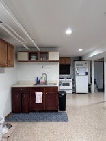 Building Photo - 515 South Blvd