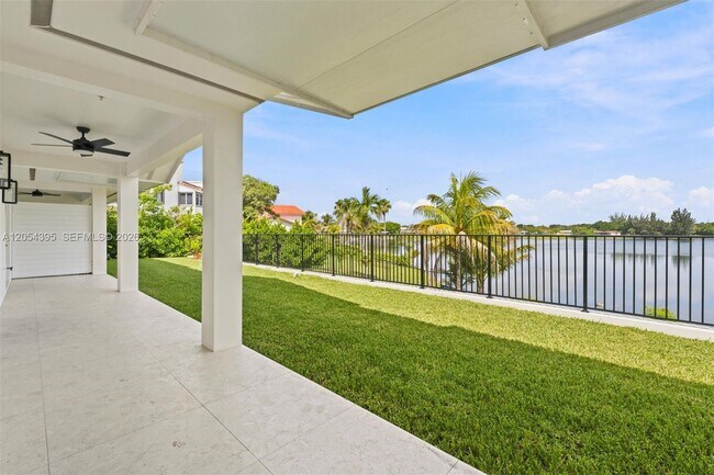 Building Photo - 4732 SW 87th Ct