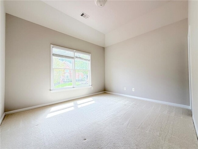 Building Photo - 3500 Millwater Crossing NE