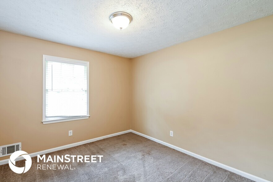 Building Photo - 3338 Mansfield Ln