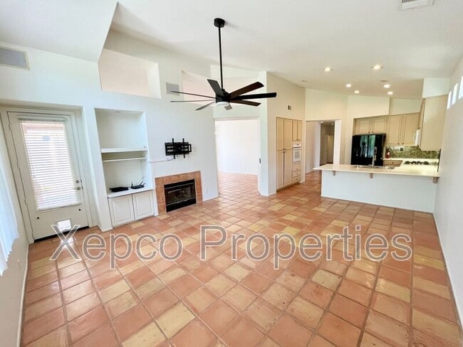Primary Photo - 42451 Saladin Dr