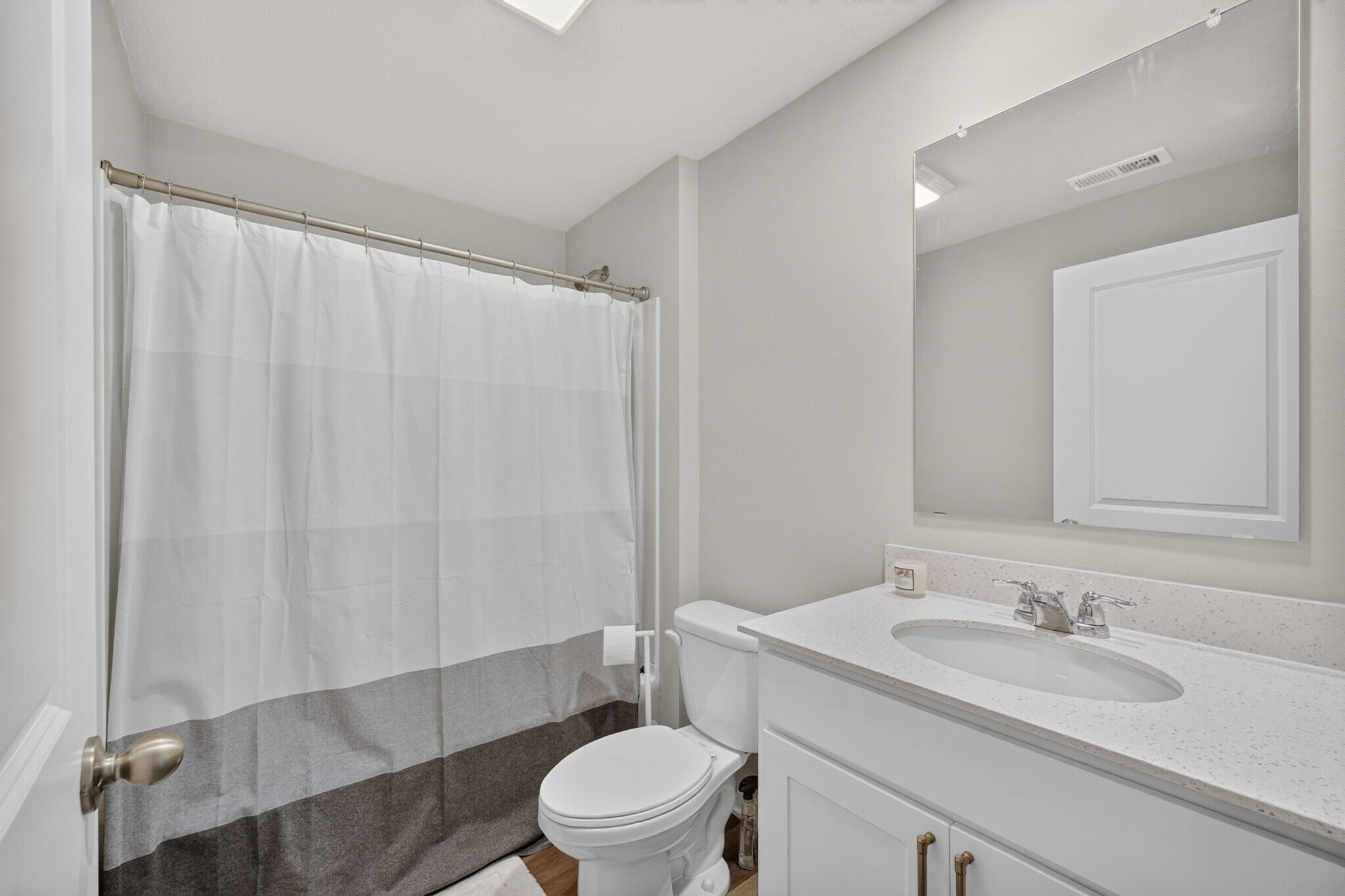 lower level full bathroom - 1080 Bel Aire Ct