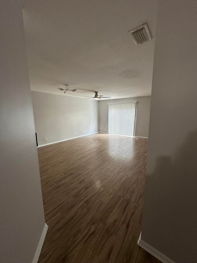 Building Photo - 6856 Mill Brook Pl
