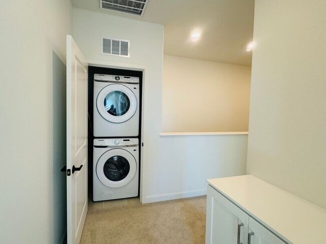 Building Photo - 12078 Aden Wy