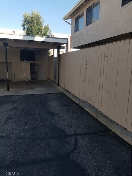 Building Photo - 16932 Limelight Cir