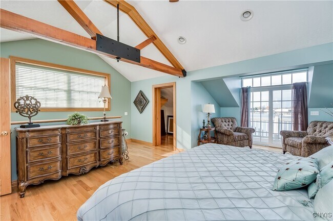 Building Photo - 207 General Smith Dr