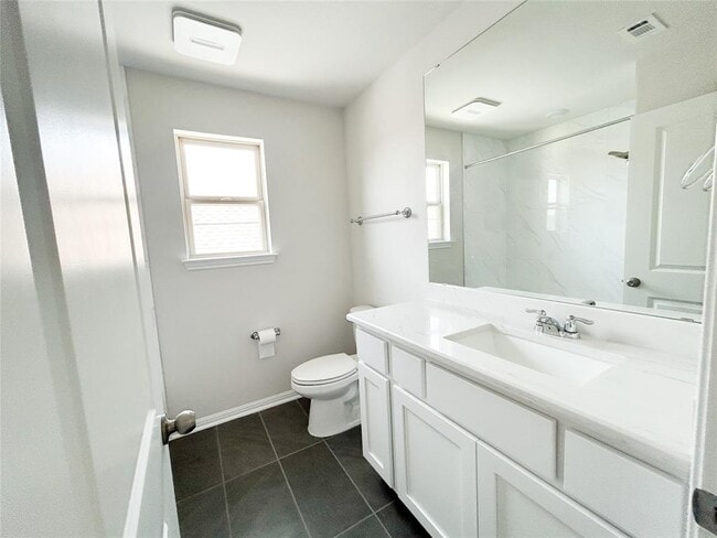 Building Photo - 4620 Modena Bay Bend