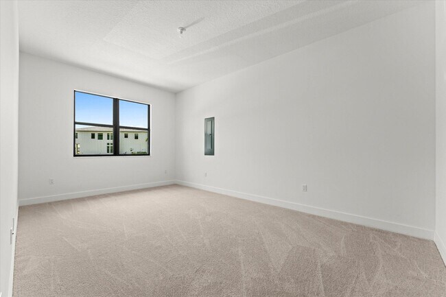 Building Photo - 9337 Sunflower Mdw Rd