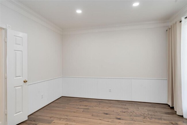 Building Photo - 4415 Greystone Way