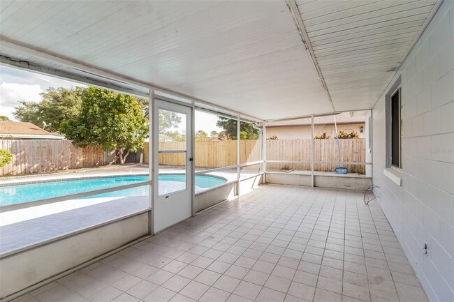 Building Photo - 301 Chutney Dr