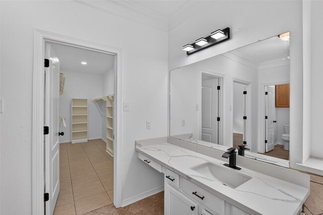 Building Photo - 23827 Spring Dane Dr