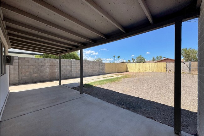 Building Photo - 4Bed/2Bath House at Chandler Blvd/McQueen Rd! Ready for Immediate Move-In! – NO HOA!