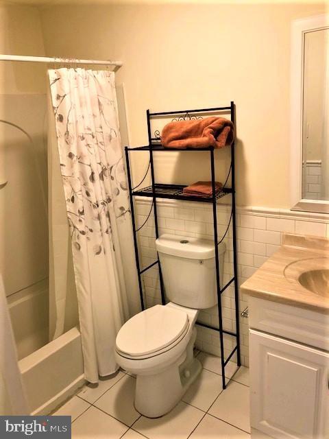 Building Photo - 530 N Front St