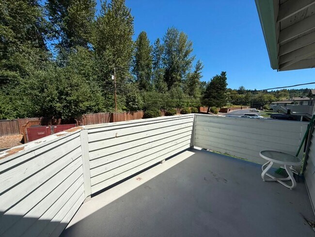 Building Photo - 1624 201st Pl SE
