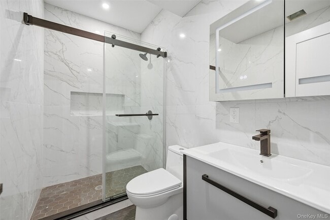 Building Photo - 67 Paulding Ln