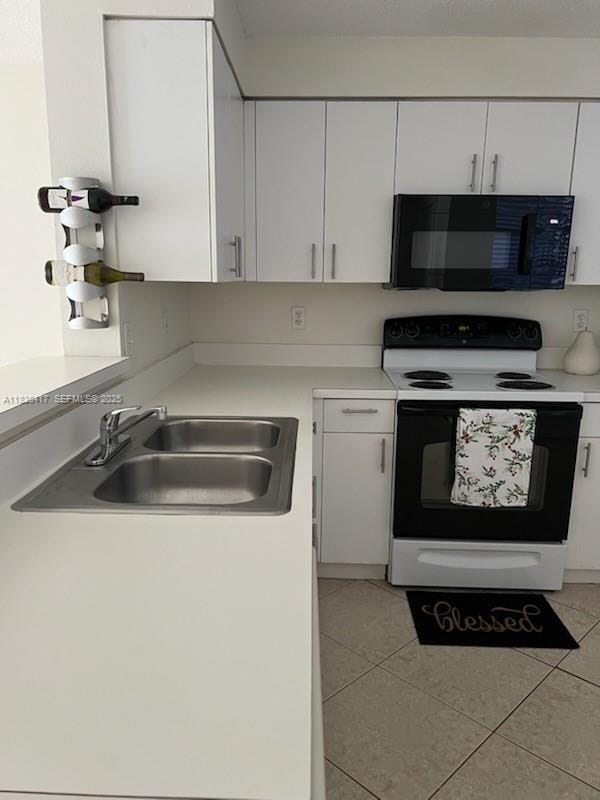 Building Photo - 1210 Sorrento Dr