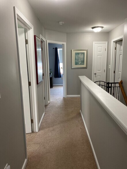 Building Photo - 30 Millbrook Court