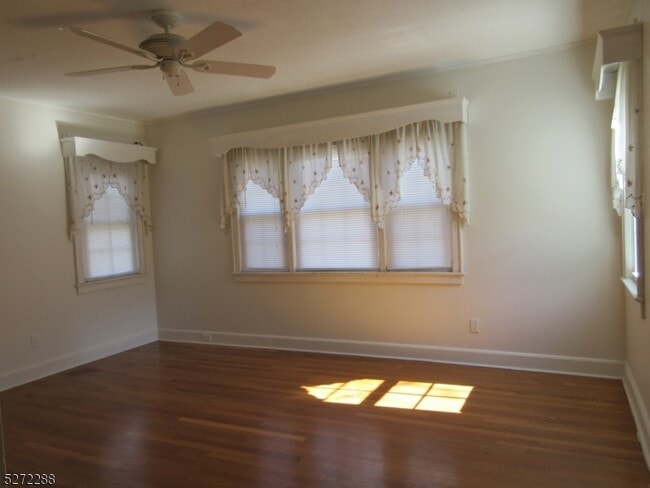 Building Photo - 416 Springbrook Trail