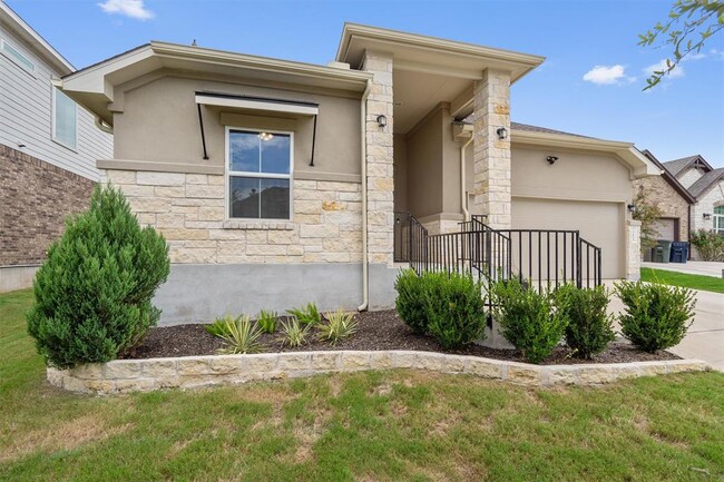 Building Photo - 5855 San Savino Dr