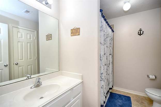 Building Photo - 2540 Pelican Dr