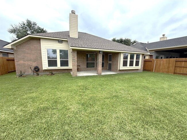 Building Photo - 8218 Terrace Brook Dr