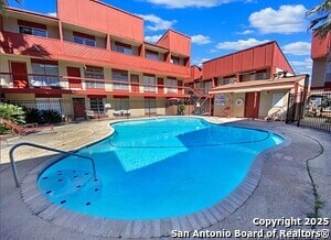 Primary Photo - 3243 Nacogdoches Rd