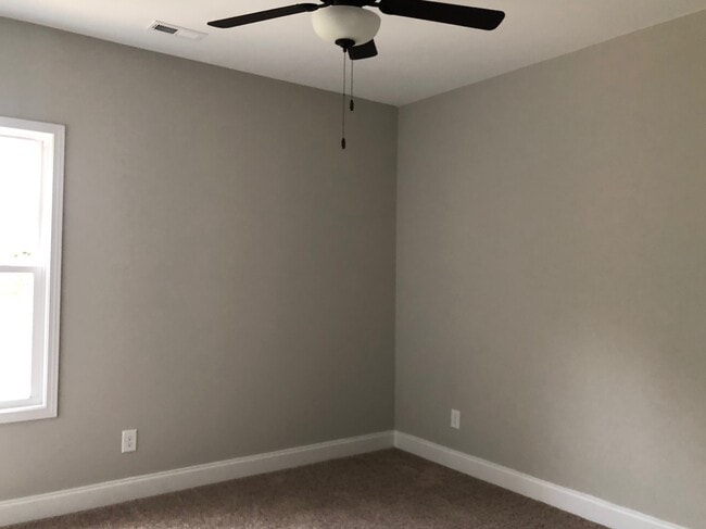 Building Photo - 177 Ridge Pointe Dr