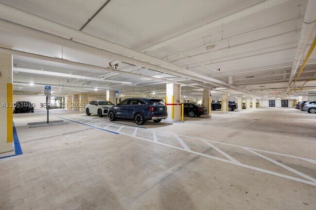 Building Photo - 2900 NW 125th Ave