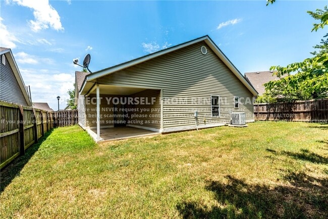 Building Photo - 4334 W Pecan St