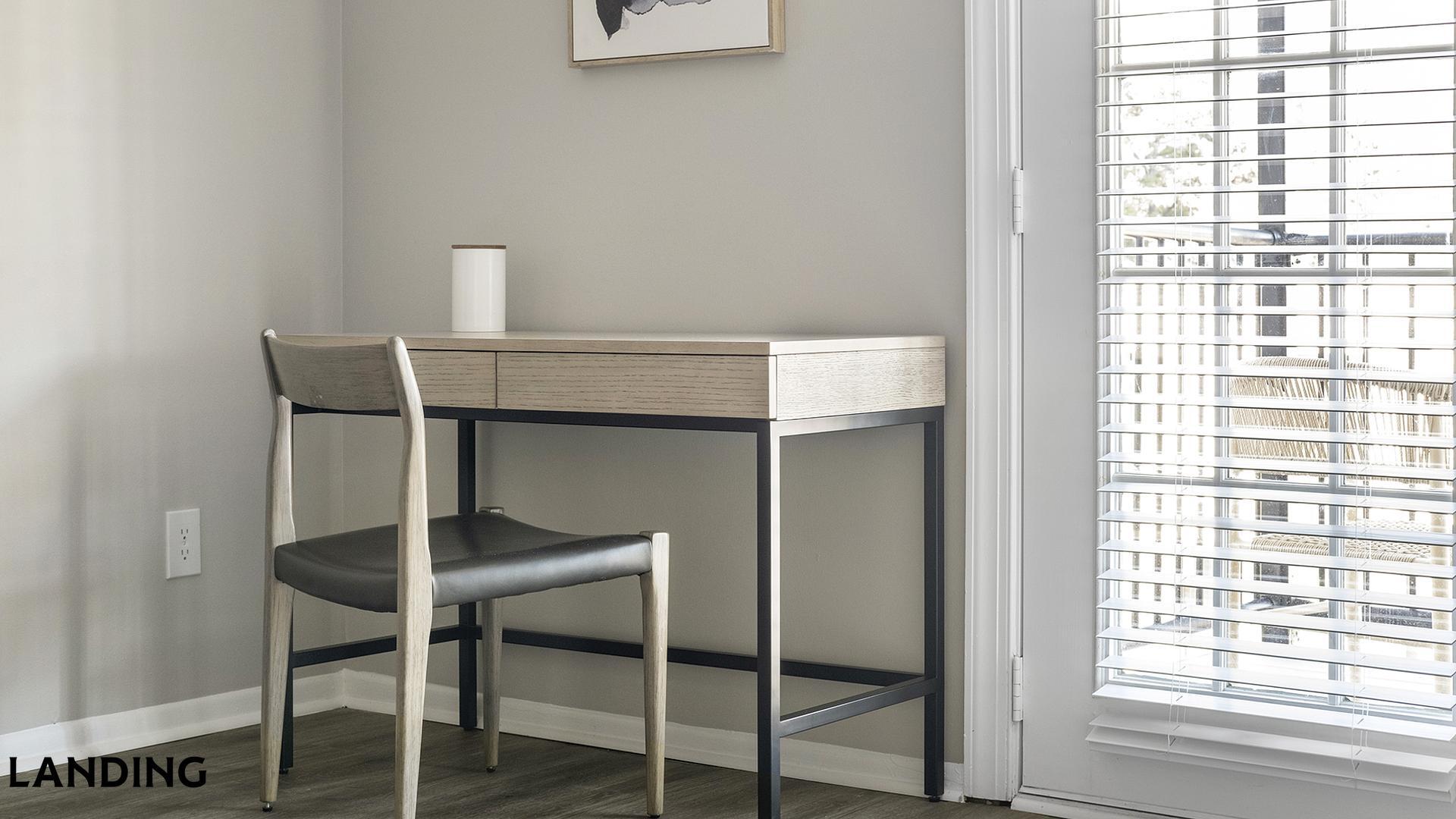 Building Photo - 3450 Manor Dr