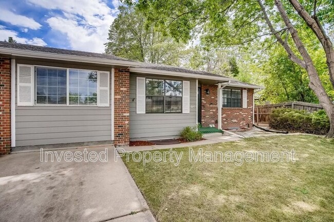 Primary Photo - 172 S Cody St